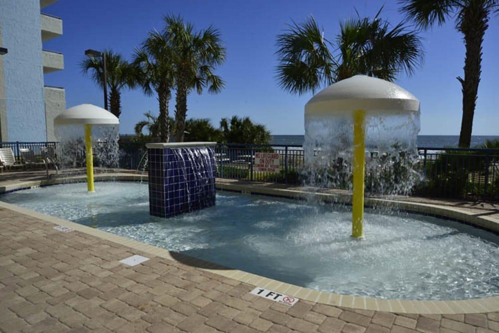 Grand Atlantic Ocean Resort Миртъл Бийч Екстериор снимка
